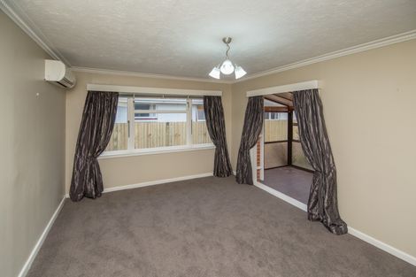 Photo of property in 12 Pamela Street, Linwood, Christchurch, 8062