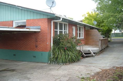 Photo of property in 11 Rewa Street, New Lynn, Auckland, 0600