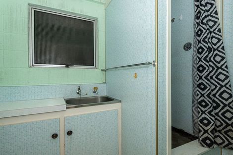 Photo of property in 25 Mountain View Road, Hikurangi, 0114