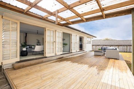 Photo of property in 1057 Junction Road, Egmont Village, New Plymouth, 4372