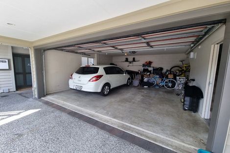 Photo of property in 2/45a Rolleston Street, Mount Cook, Wellington, 6021