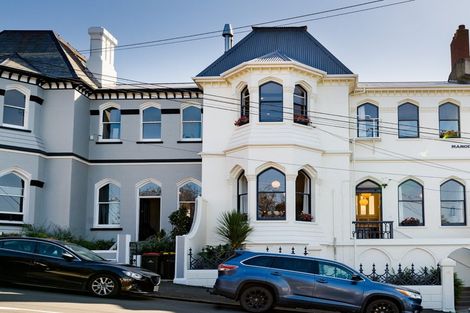 Photo of property in 48 Manor Place, Dunedin Central, Dunedin, 9016