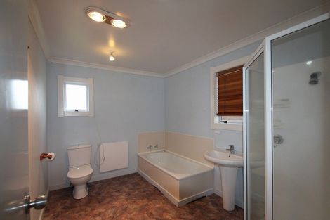 Photo of property in 582 Page Street, Stratford, 4332