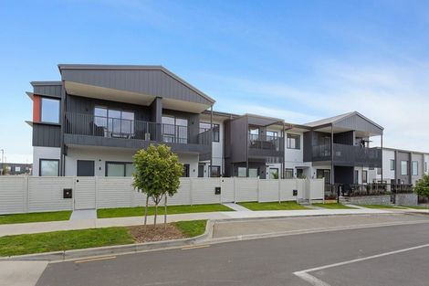 Photo of property in 5 Tana Way, Manurewa, Auckland, 2102