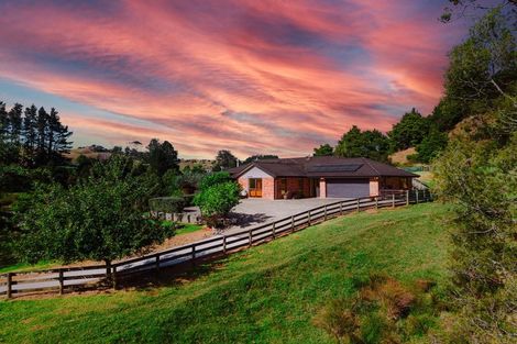 Photo of property in 75a Mick Dillon Road, Tahekeroa, Kaukapakapa, 0873