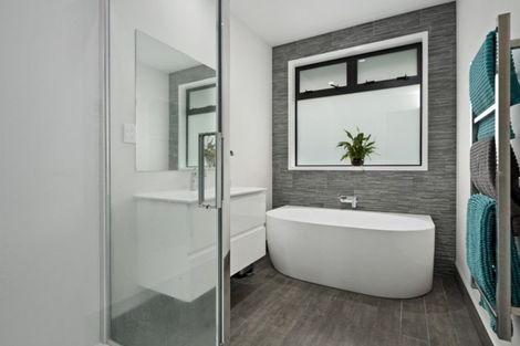 Photo of property in 51 Kahuparere Crescent, Pyes Pa, Tauranga, 3112