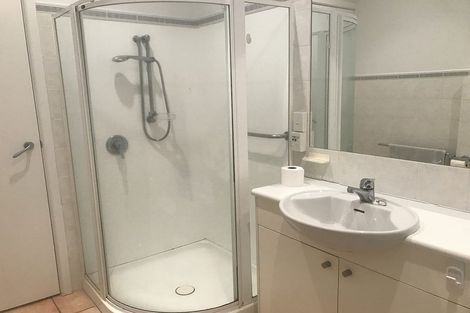 Photo of property in 28u2 Hobson Street, Thorndon, Wellington, 6011