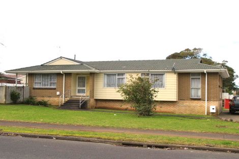 Photo of property in 4 Donnell Avenue, Favona, Auckland, 2024