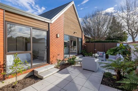 Photo of property in 1/87 Merrin Street, Avonhead, Christchurch, 8042