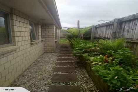 Photo of property in 77 Riverside Drive, Waiuku, 2123