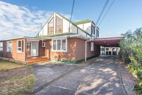Photo of property in 20 Barrys Road, Glendene, Auckland, 0602