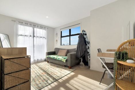 Photo of property in 34/17 Owens Place, Mount Maunganui, 3116