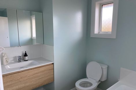 Photo of property in 32 Bevington Street, Avonhead, Christchurch, 8042
