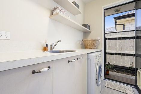 Photo of property in 31 Dreaver Drive, Waitara, 4320