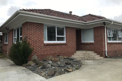 Photo of property in 32 Landon Avenue, Mangere East, Auckland, 2024