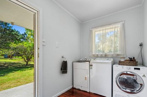 Photo of property in 1295 Coatesville-riverhead Highway, Kumeu, 0892