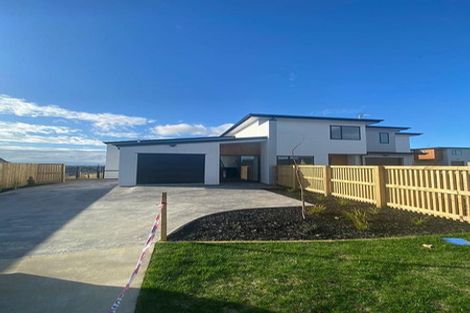 Photo of property in 8u2 Crest Rise, Flagstaff, Hamilton, 3210