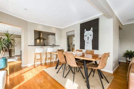 Photo of property in 7 Motukaraka Point, Pauatahanui, Porirua, 5381