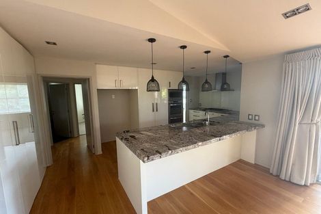 Photo of property in 112 Kittiwake Drive, Schnapper Rock, Auckland, 0632