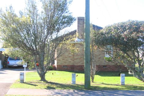 Photo of property in 2/29 Shirley Avenue, Papakura, 2110