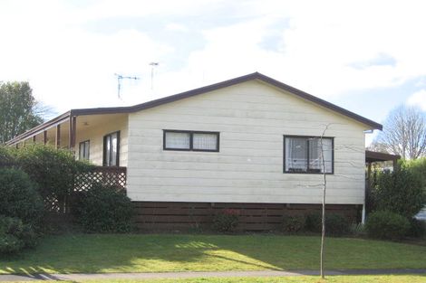 Photo of property in 33 Splitt Avenue, Glenview, Hamilton, 3206