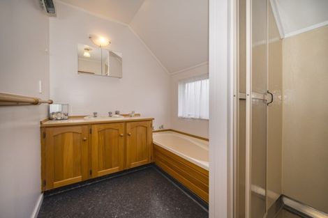 Photo of property in 9 Evergreen Way, Stoke, Nelson, 7011