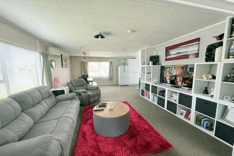 Photo of property in 11a Johnson Street, Waipawa, 4210