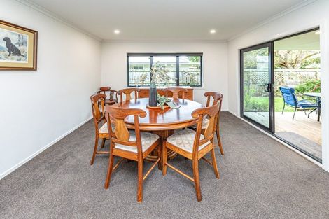 Photo of property in 3 Photinia Place, Aramoho, Whanganui, 4500
