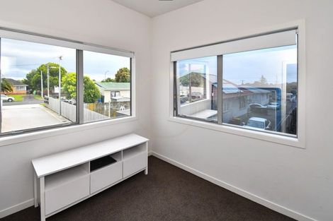 Photo of property in 1 Kanorau Place, Mangere, Auckland, 2022