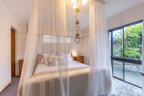 Photo of property in 64 Hetley Crescent, Taradale, Napier, 4112