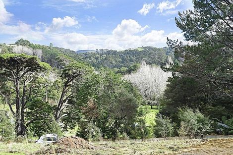Photo of property in 99 Birdsall Road, Whangateau, 0985