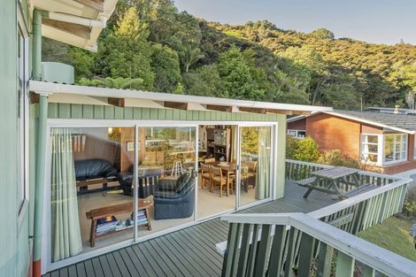 Photo of property in 15 Haddon Crescent, Whitianga, 3510