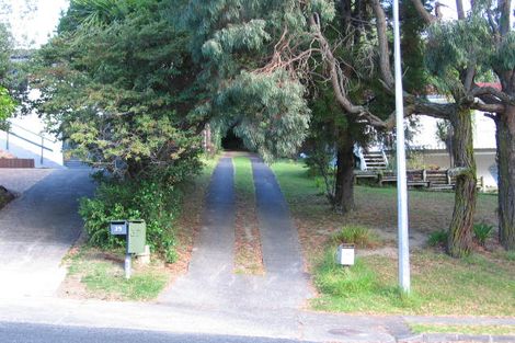 Photo of property in 37 Weatherly Road, Torbay, Auckland, 0630