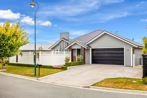 Photo of property in 17 Pimlico Place, Rangiora, 7400