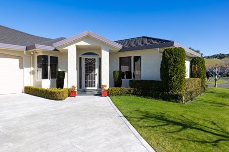 Photo of property in 33 Kensington Drive, Taradale, Napier, 4112