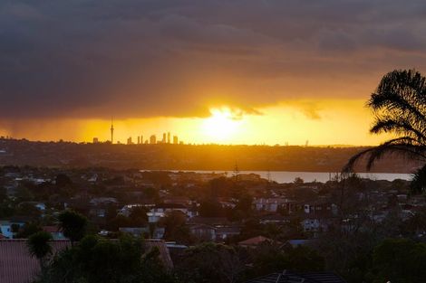 Photo of property in 10 Etherege Place, Howick, Auckland, 2014
