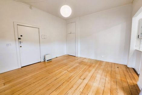 Photo of property in 31 Anne Street, Devonport, Auckland, 0624