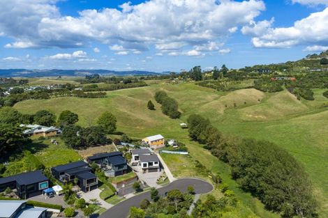 Photo of property in 36 Robertson Street, Raglan, 3225