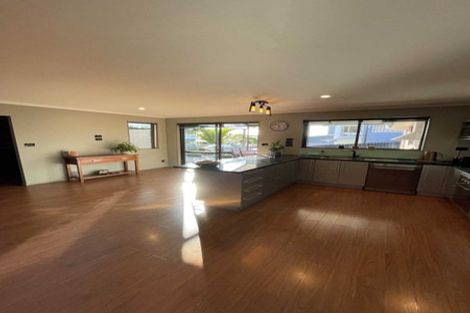 Photo of property in 29 Cape Vista Crescent, Pukekohe, 2120