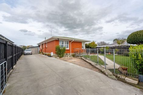 Photo of property in 4 Bremridge Place, Melville, Hamilton, 3206