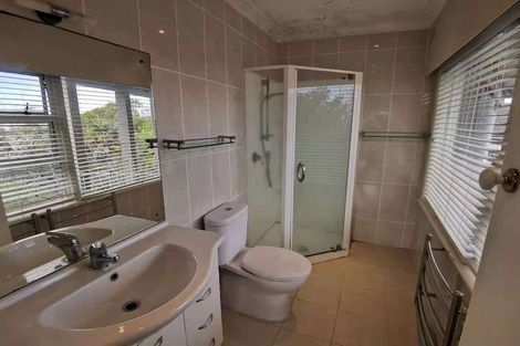 Photo of property in 48 Merani Street, Belmont, Auckland, 0622