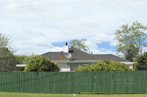 Photo of property in 34 Monkhouse Street, Tolaga Bay, 4077