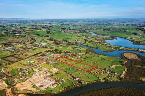 Photo of property in 393 Bremner Road, Karaka, Papakura, 2578