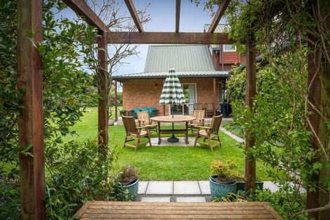 Photo of property in 87 Halkett Road, West Melton, Christchurch, 7676