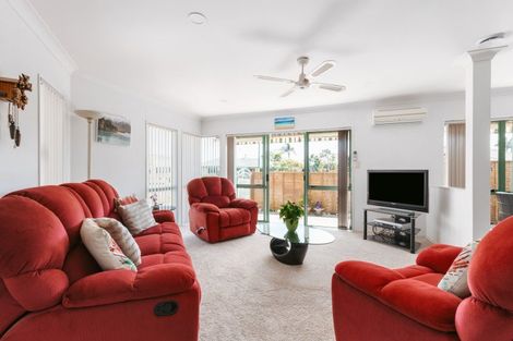 Photo of property in 160 Pacific View Road, Papamoa Beach, Papamoa, 3118
