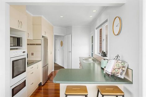 Photo of property in 19 Mcclintock Road, Massey, Auckland, 0614