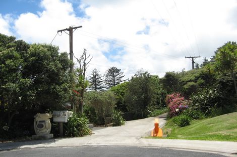 Photo of property in 28 Edwin Mitchelson Road, Muriwai, Waimauku, 0881