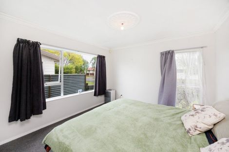 Photo of property in 86 Benmore Avenue, Cloverlea, Palmerston North, 4412
