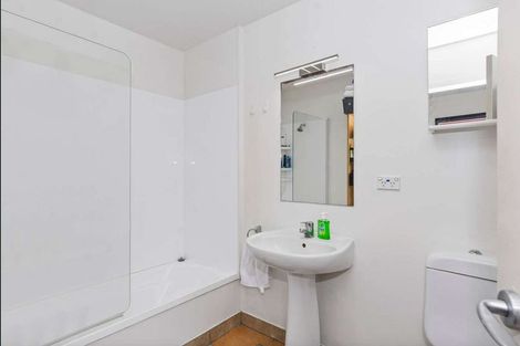 Photo of property in 4/346 Oceanbeach Road, Mount Maunganui, 3116