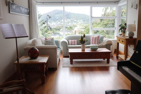 Photo of property in 54 Richmond Avenue, Karori, Wellington, 6012